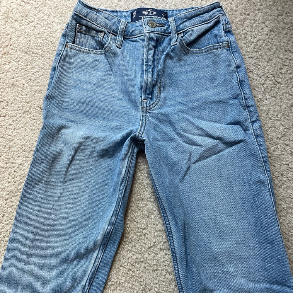 Hollister, blue jeans
